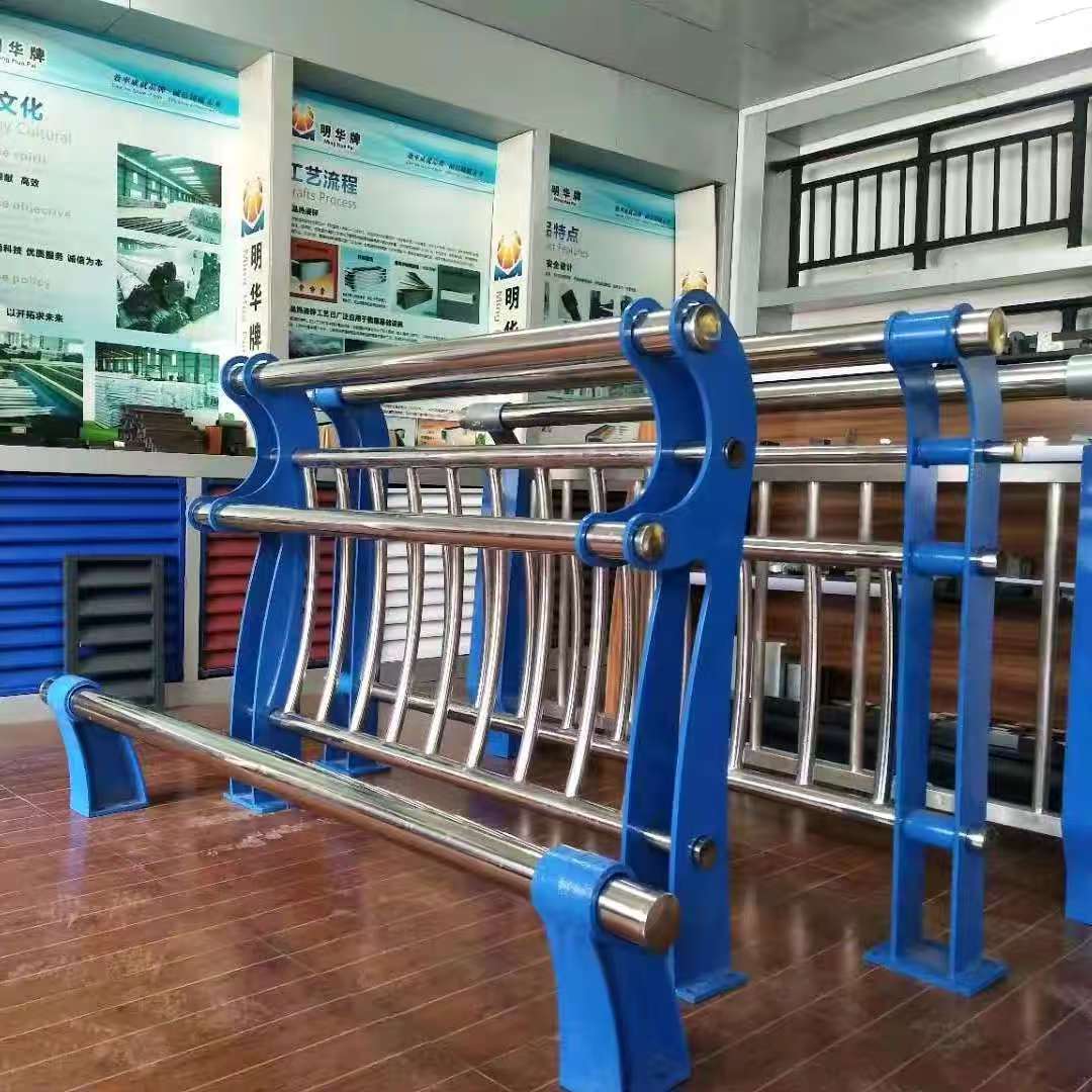 东莞市桥梁防撞护栏桥梁护栏 - 价格